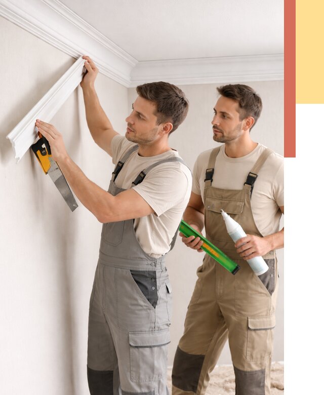Монтаж потолочного плинтуса в Лесозаводске от 2378 руб. — быстро и недорого | ОТДЕЛОЧНИК-Лсз